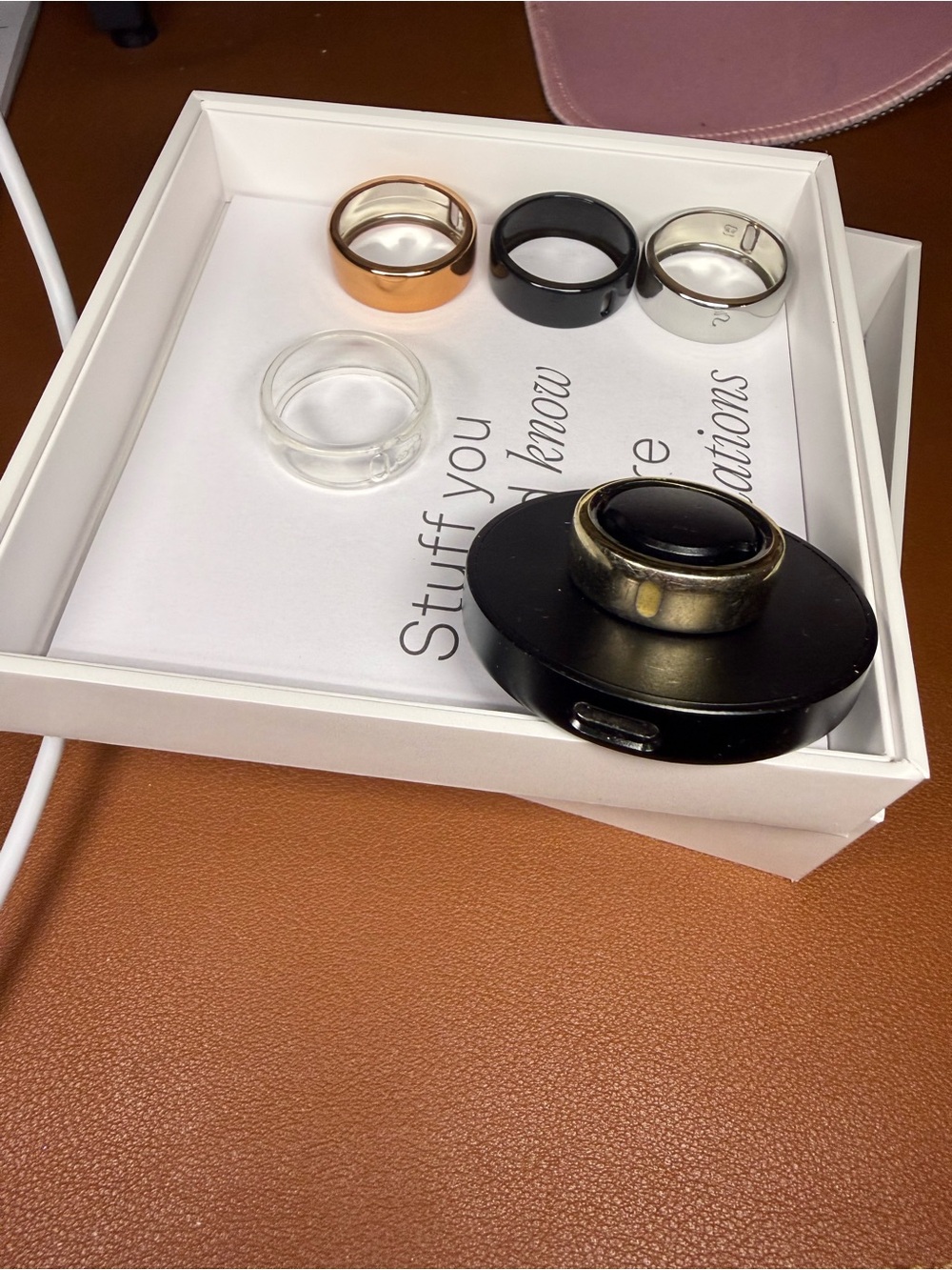 Oura Smart Ring Size 8 with Black, Clear, Rose Gold, Silver ring covers